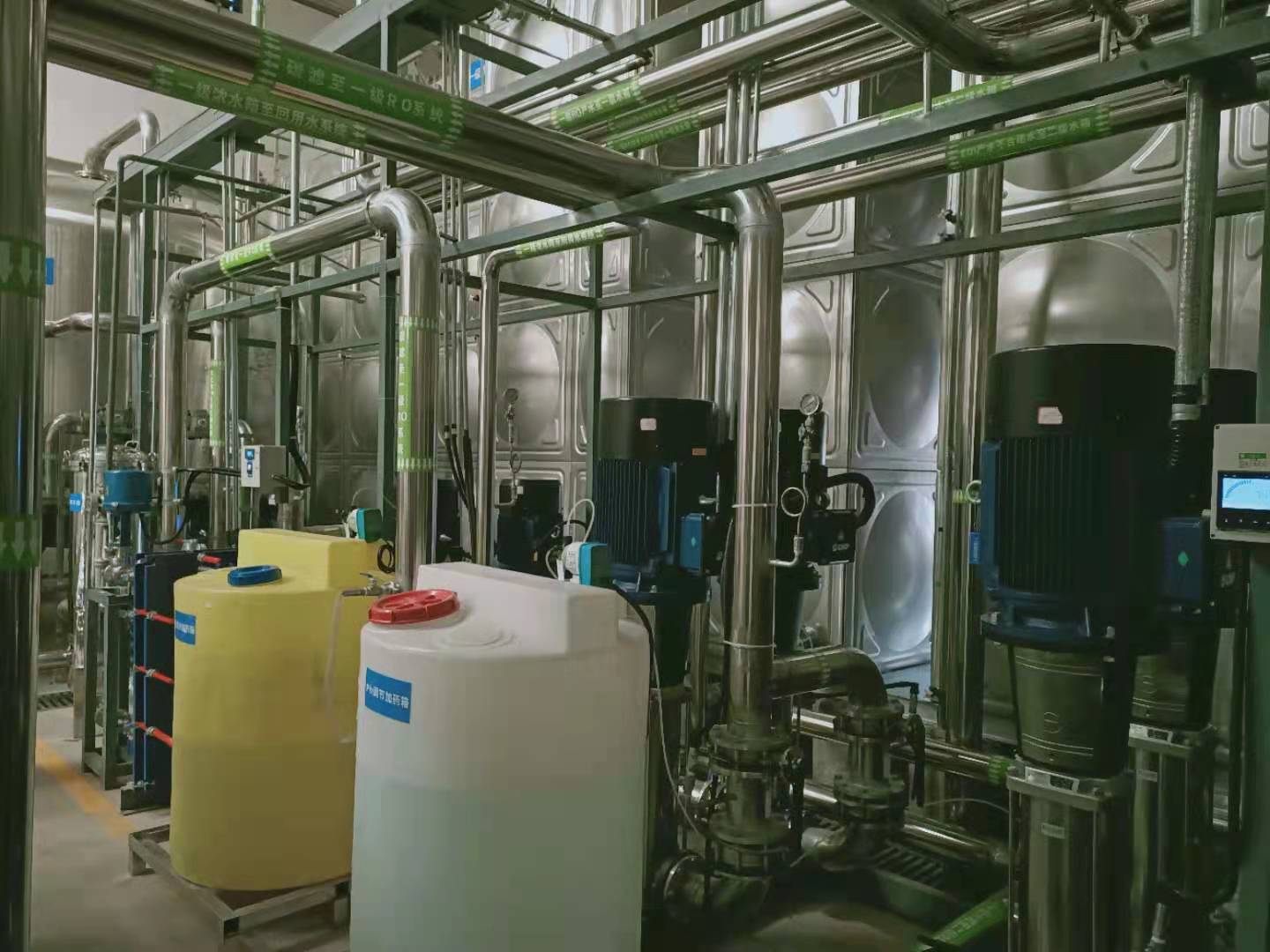 纯化水设备 1吨.jpg